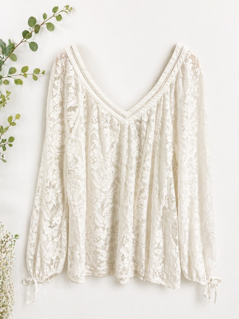 hinge Ivory Lace V-Neck Peasant Blouse XL